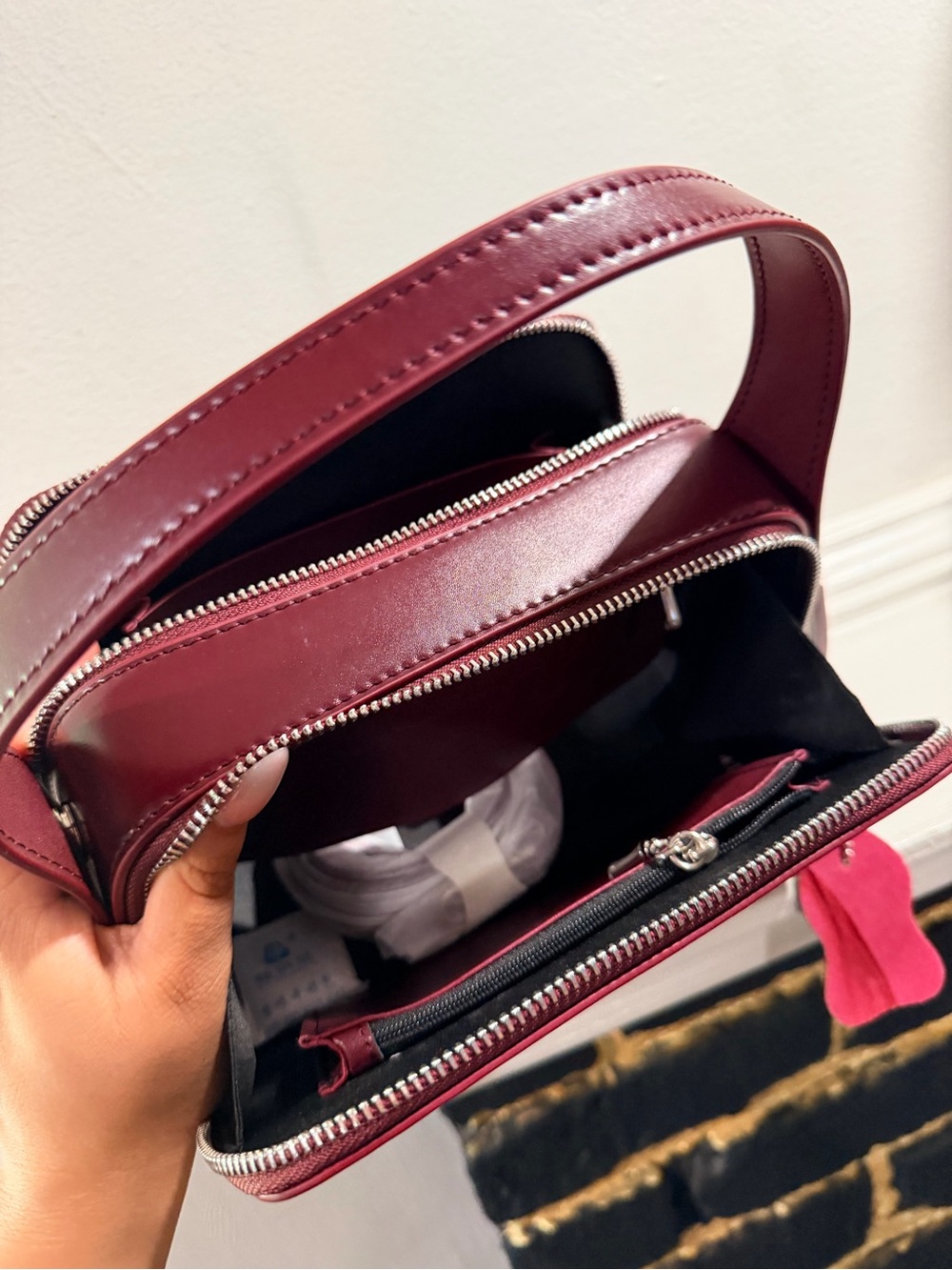 Vintage genuine leather Structured Leather Crossbody Bag in Burgundy - Picture 12 of 17